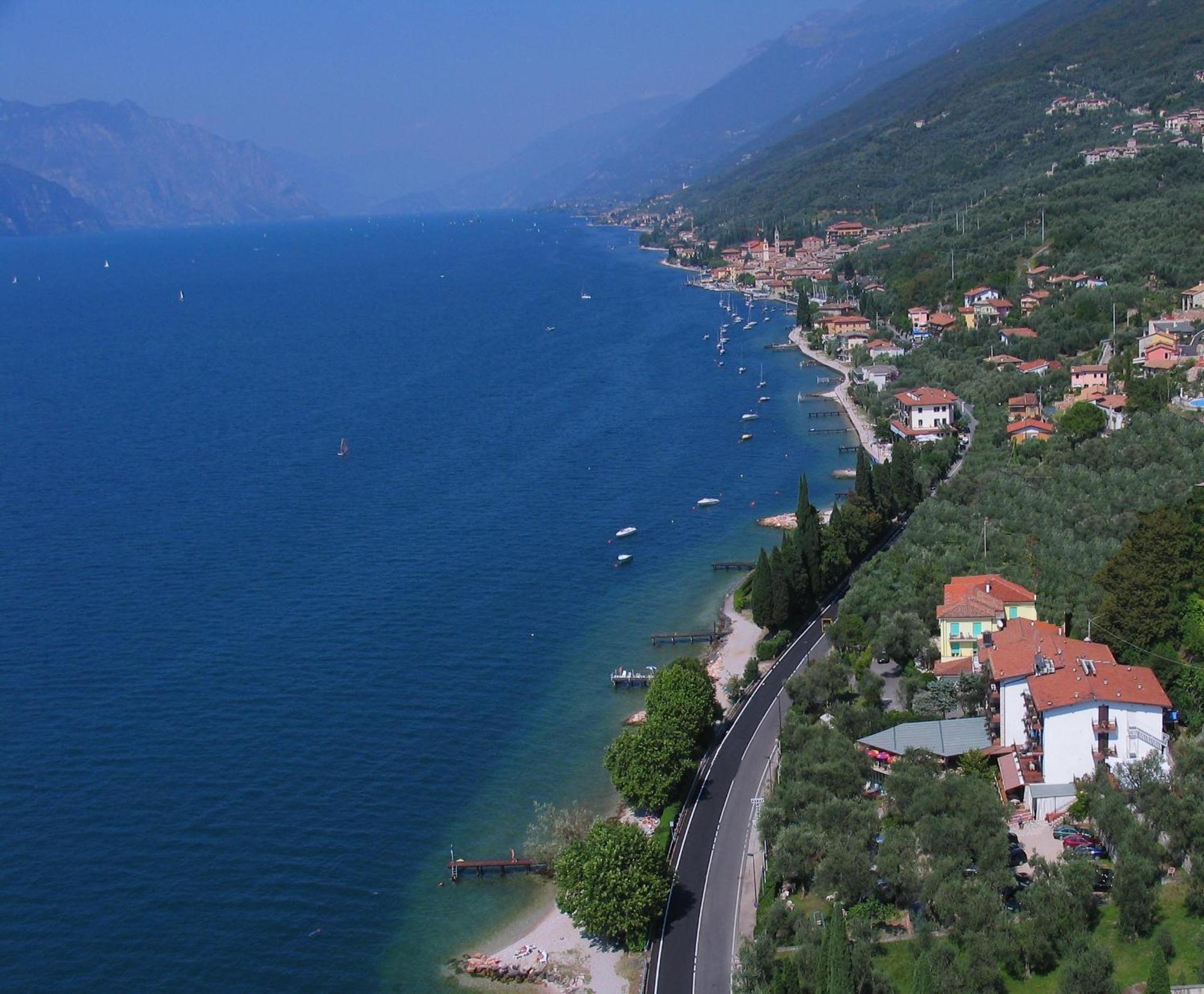 Hotel Rabay Brenzone sul Garda Exterior photo